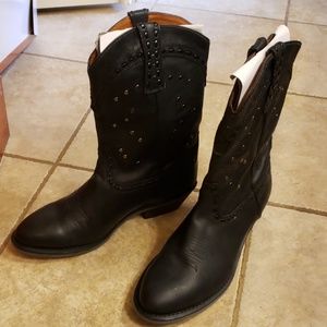 Women's studded Boots